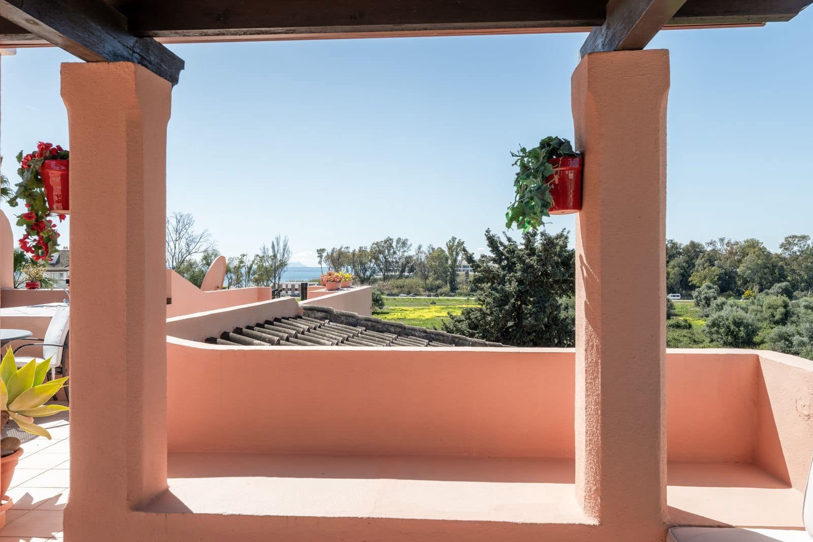 2 bedroom Penthouse for sale in Costalita - € 650,000 (Ref: 9694985)