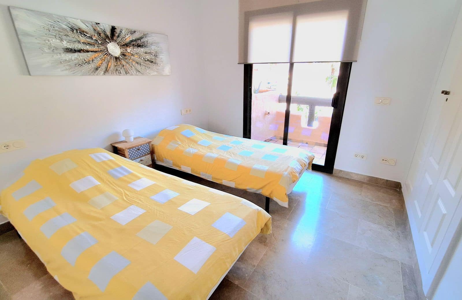 2 camera da letto Appartamento in vendita in La Duquesa / Puerto de la Duquesa - 320.000 € (Rif: 9694986)