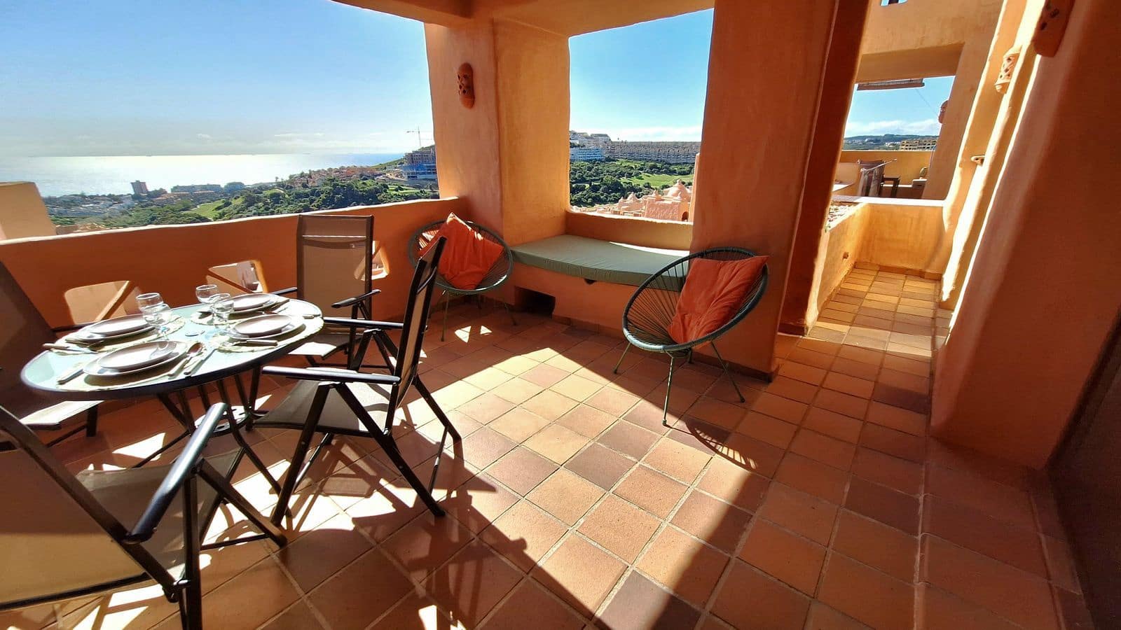 2 camera da letto Appartamento in vendita in La Duquesa / Puerto de la Duquesa - 320.000 € (Rif: 9694986)