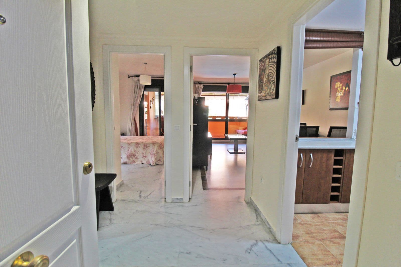 Apartamento de 1 habitación en Golden Mile en venta - 379.000 € (Ref: 9694990)