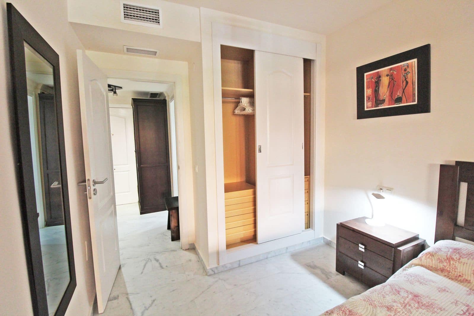 Apartamento de 1 habitación en Golden Mile en venta - 379.000 € (Ref: 9694990)