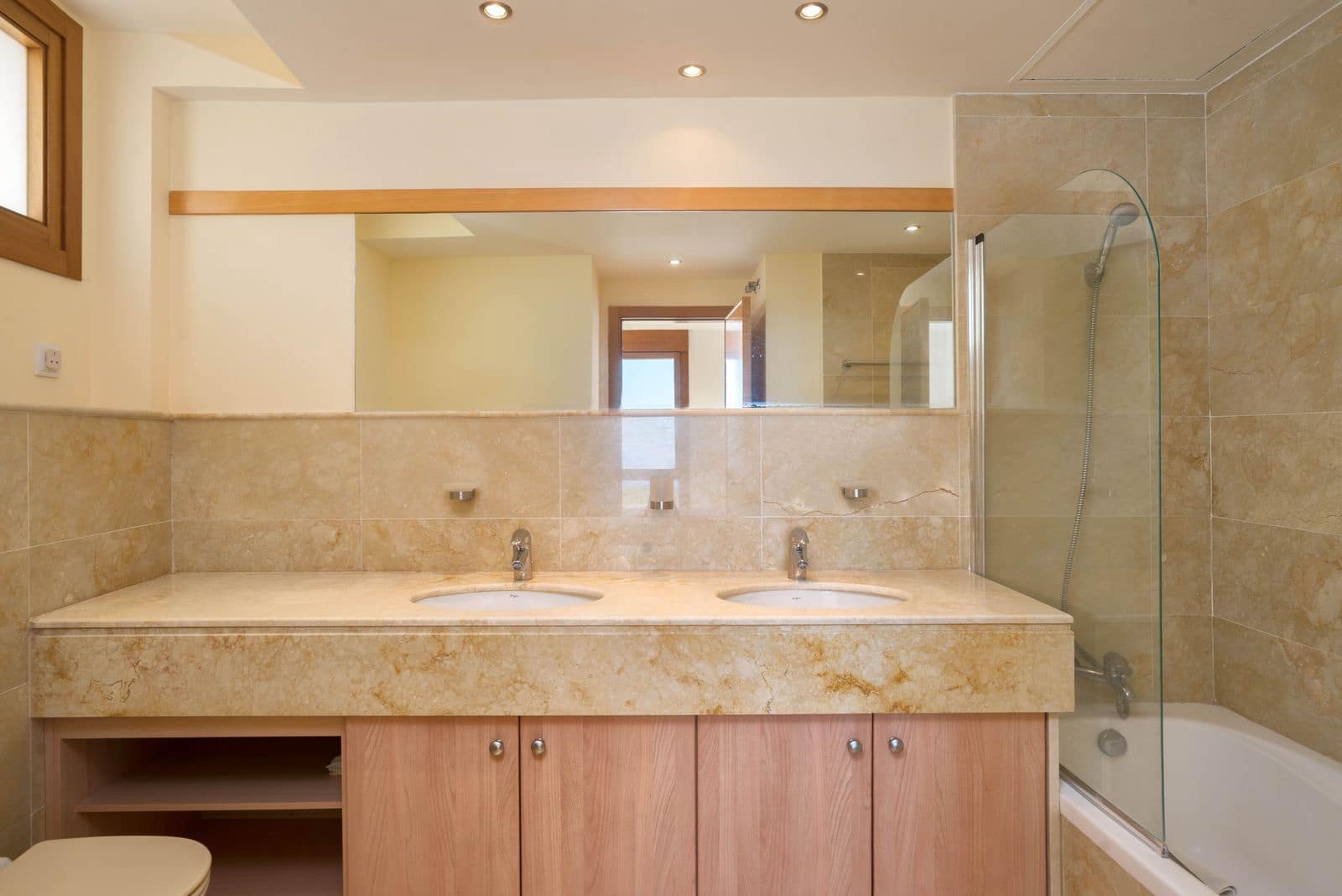 3 Zimmer Apartment zu verkaufen in Los Monteros - 579.000 € (Ref: 9694994)