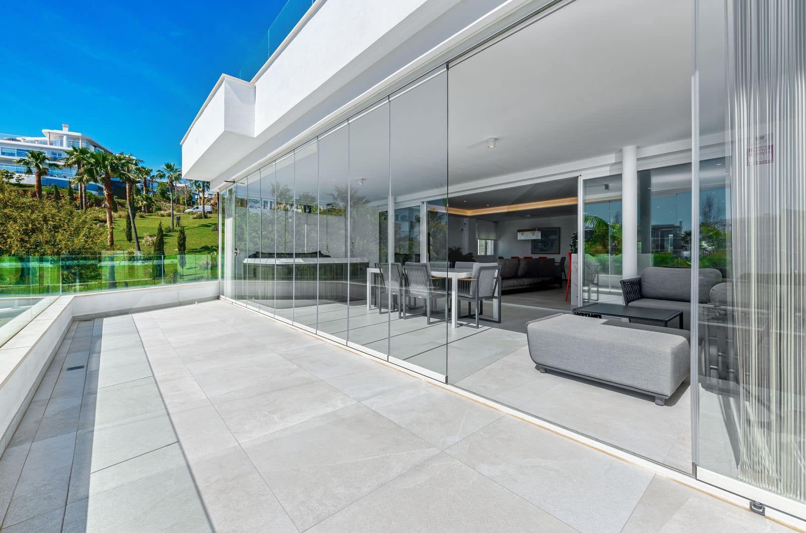 2 Zimmer Apartment zu verkaufen in Benalmadena Costa - 1.100.000 € (Ref: 9694995)