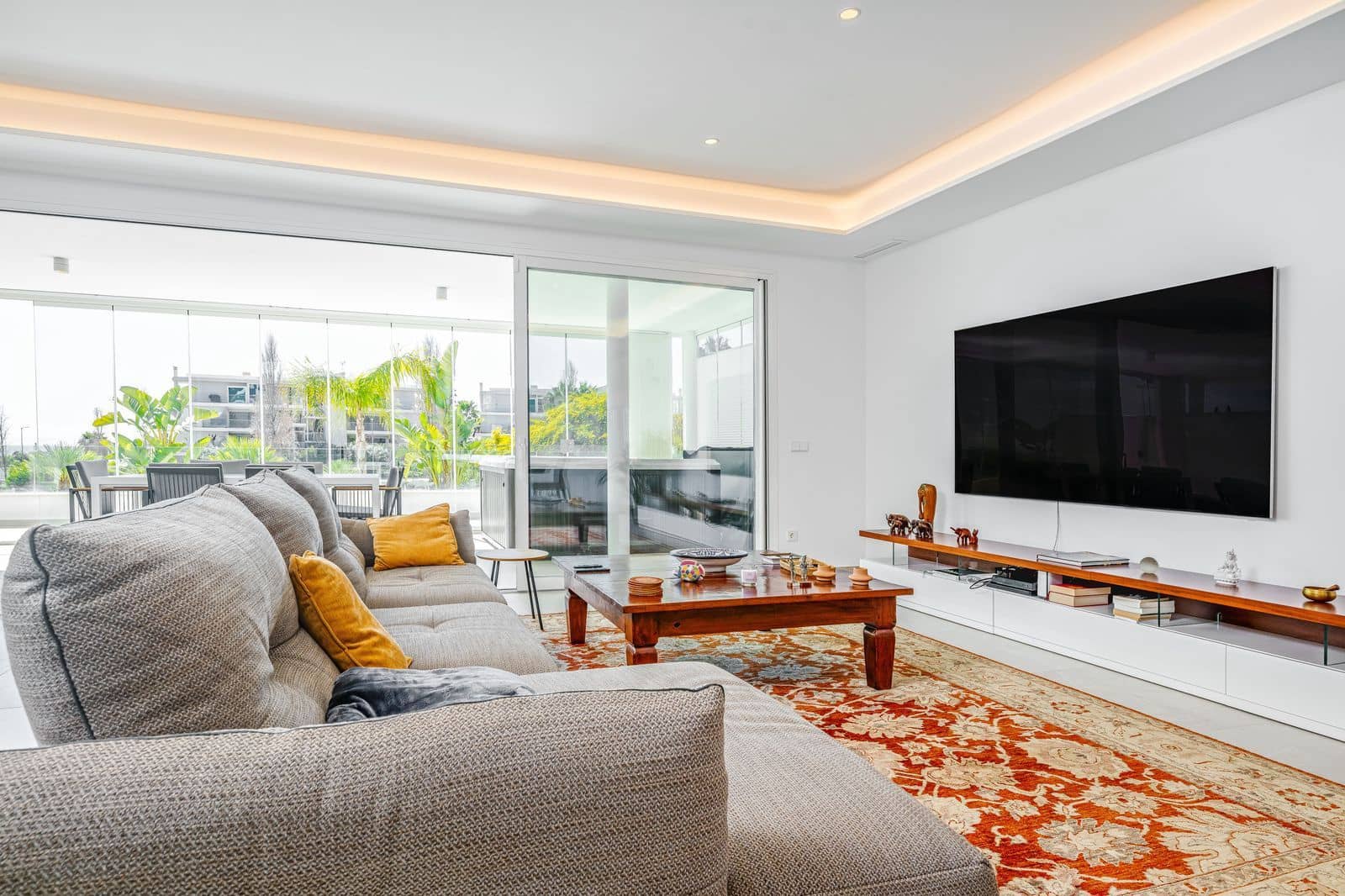 2 Zimmer Apartment zu verkaufen in Benalmadena Costa - 1.100.000 € (Ref: 9694995)