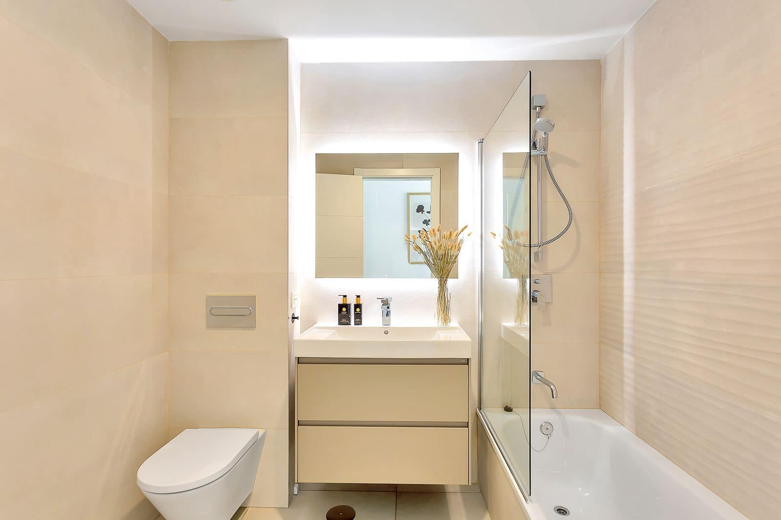 Apartamento de 2 habitaciones en Elviria en venta - 634.900 € (Ref: 9694999)