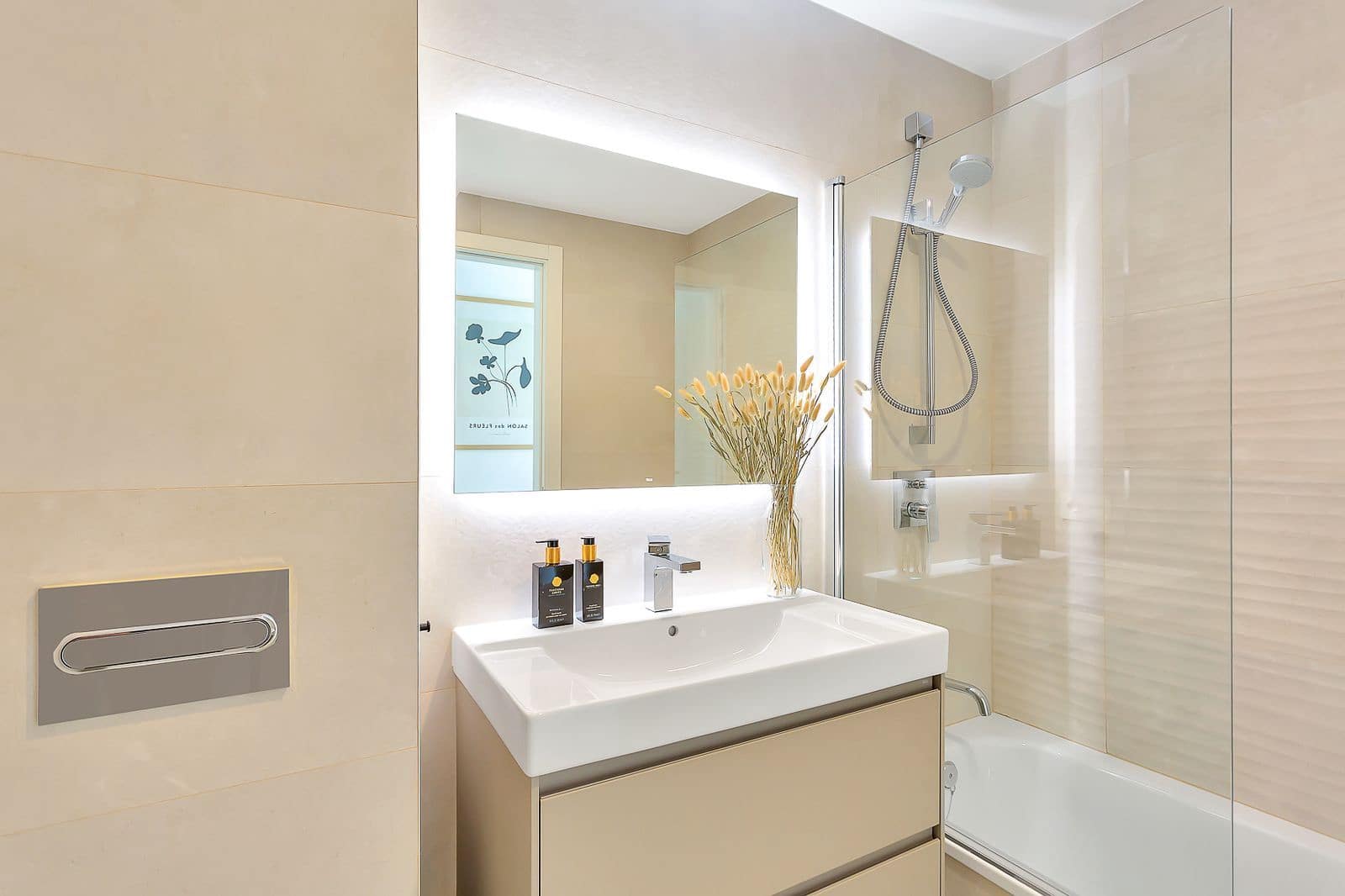 Apartamento de 2 habitaciones en Elviria en venta - 634.900 € (Ref: 9694999)