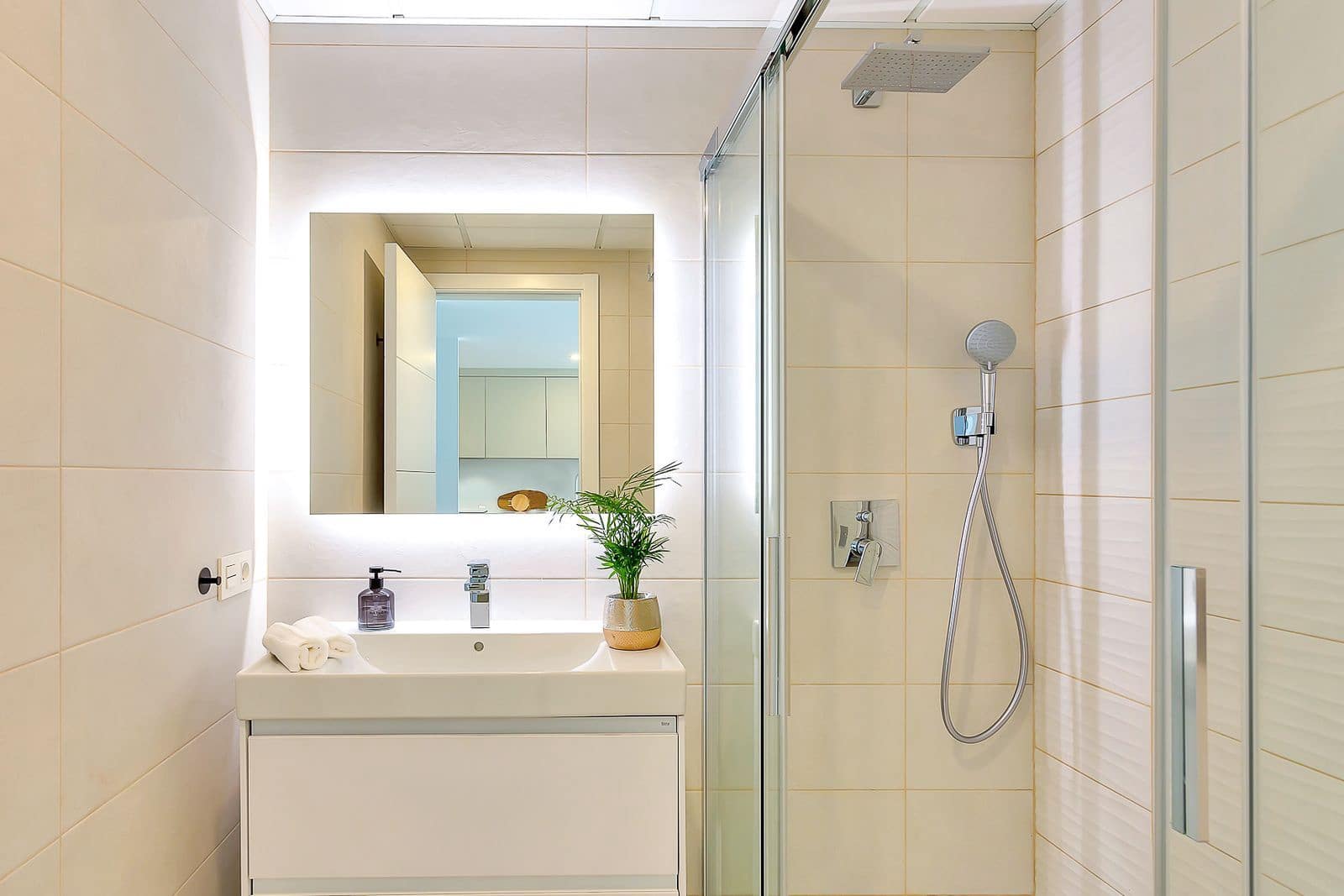 Apartamento de 2 habitaciones en Elviria en venta - 634.900 € (Ref: 9694999)