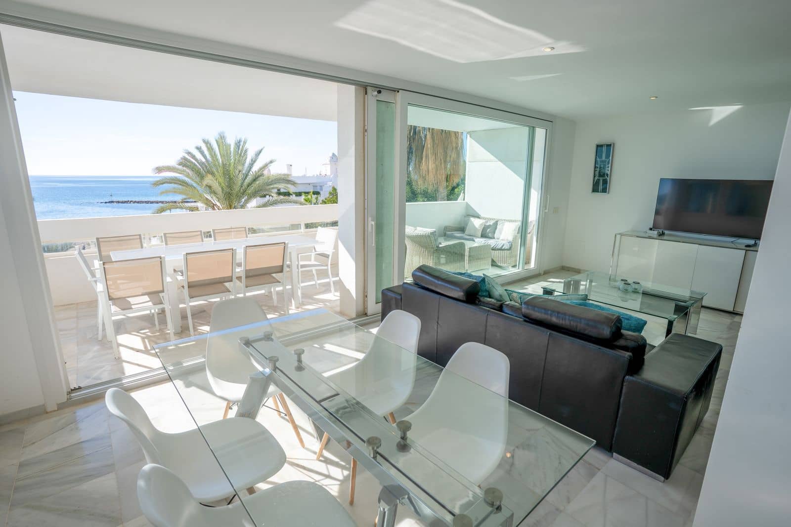 3 slaapkamer Appartement te koop in Marbella - € 1.425.000 (Ref: 9695008)