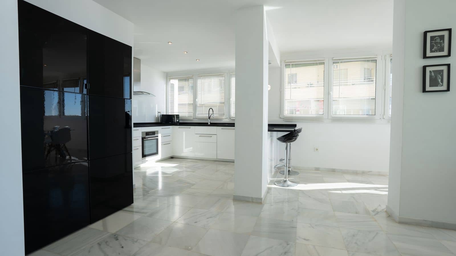 3 slaapkamer Appartement te koop in Marbella - € 1.425.000 (Ref: 9695008)