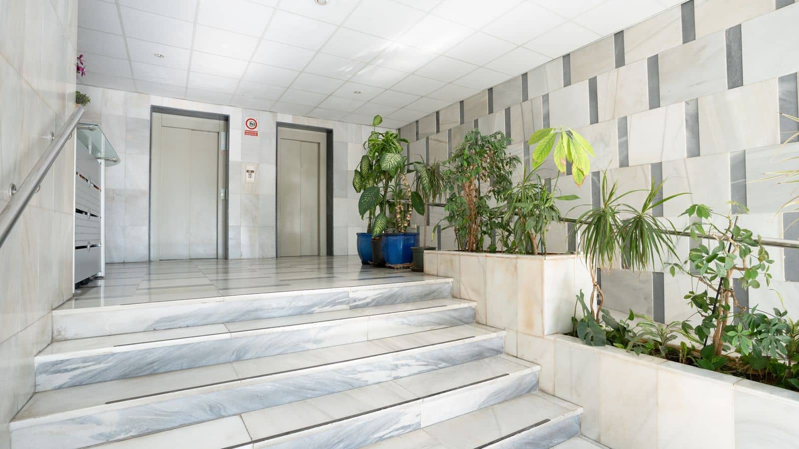 3 slaapkamer Appartement te koop in Marbella - € 1.425.000 (Ref: 9695008)