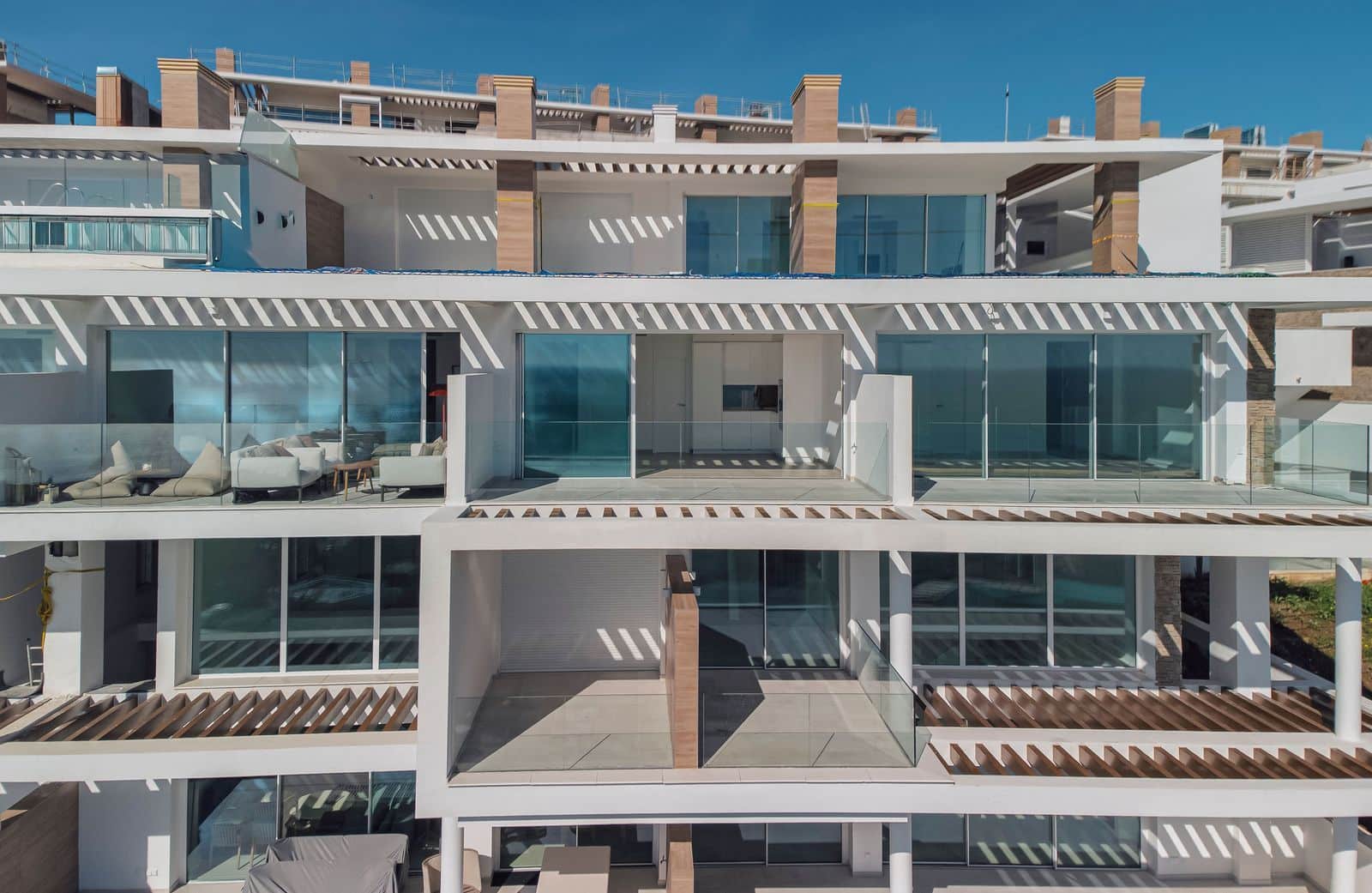 2 bedroom Apartment for sale in La Alcaidesa - € 525,000 (Ref: 9695012)