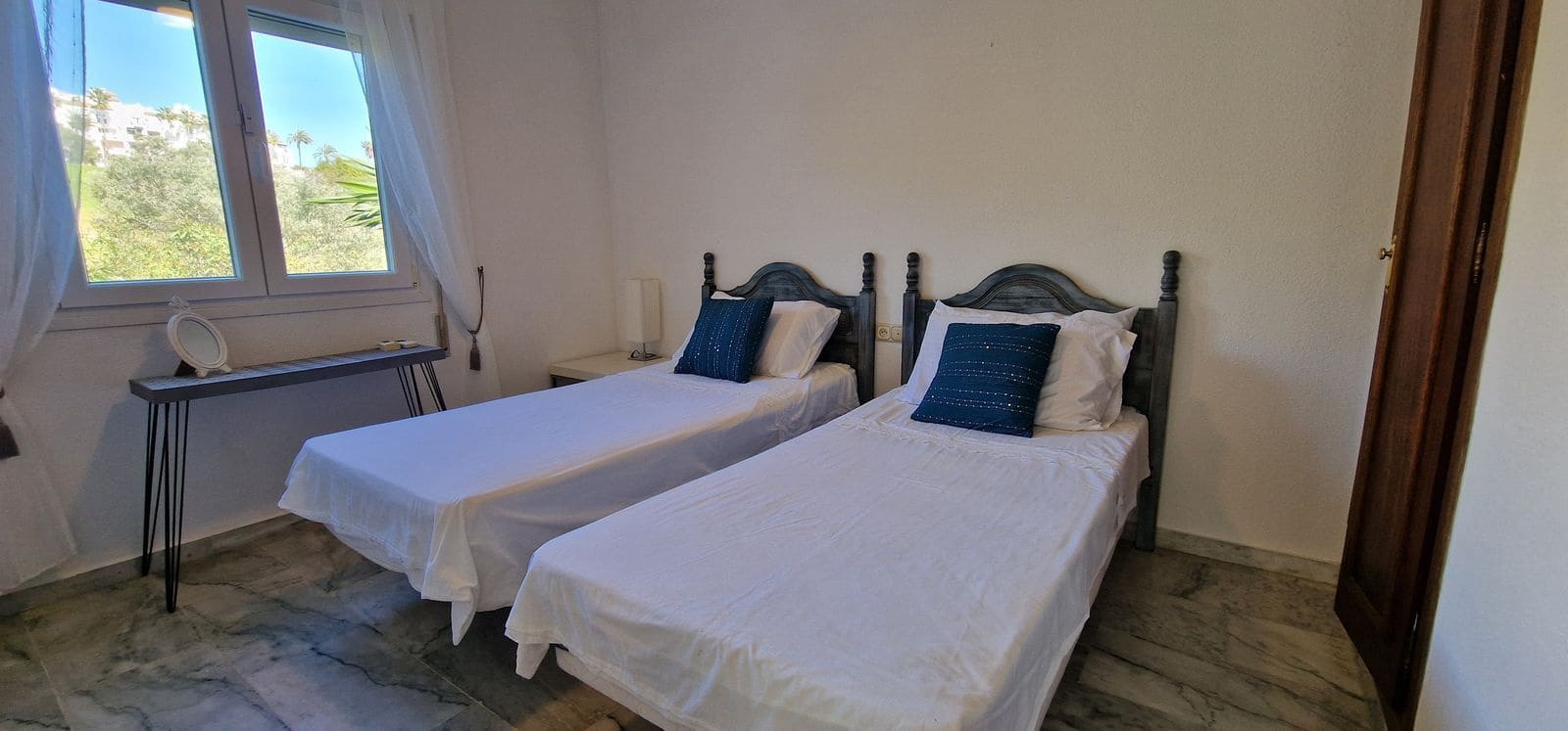 3 soveværelse Byhus til salg i La Duquesa / Puerto de la Duquesa - € 510.000 (Ref: 9695014)