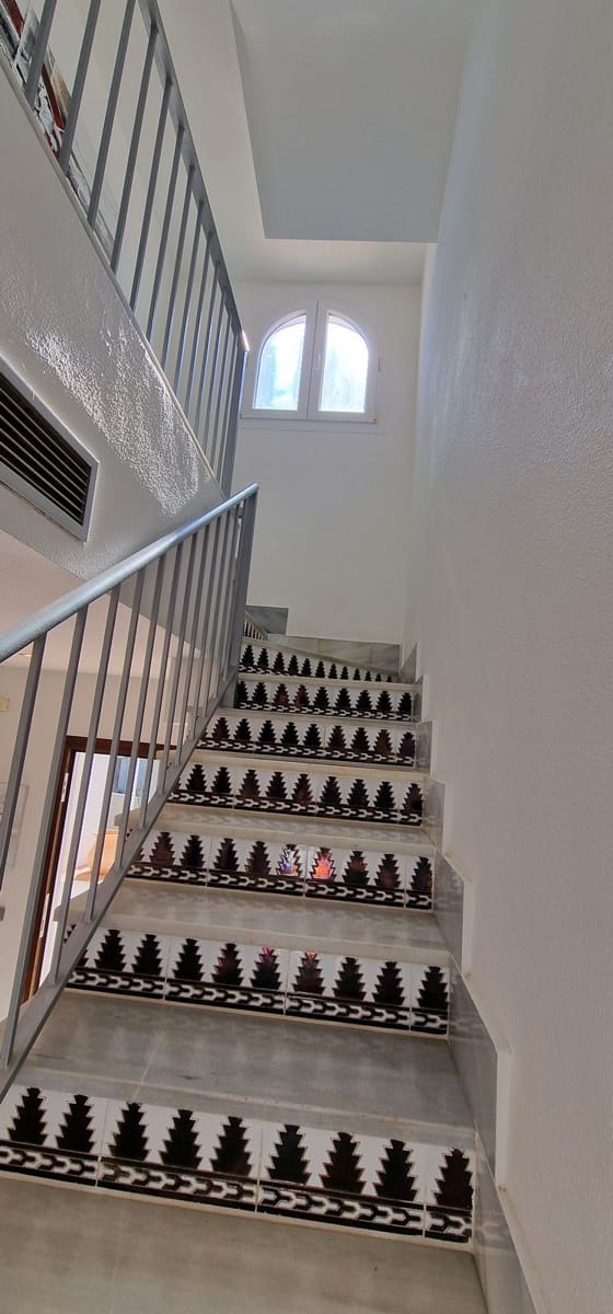 3 soveværelse Byhus til salg i La Duquesa / Puerto de la Duquesa - € 510.000 (Ref: 9695014)