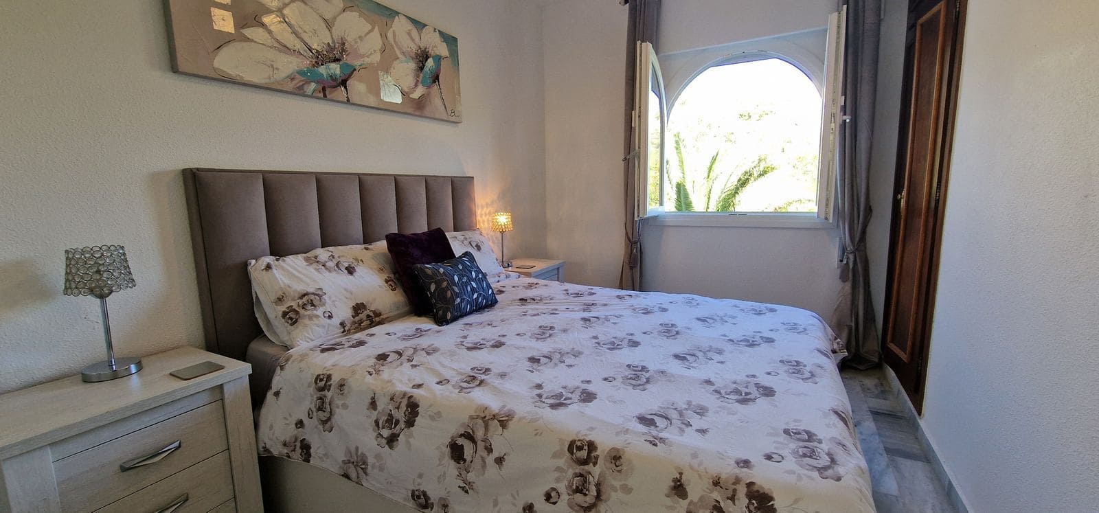 3 soveværelse Byhus til salg i La Duquesa / Puerto de la Duquesa - € 510.000 (Ref: 9695014)