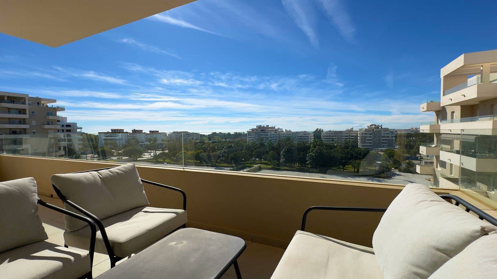 3 bedroom Apartment for sale in Marbella - € 495,000 (Ref: 9695018)