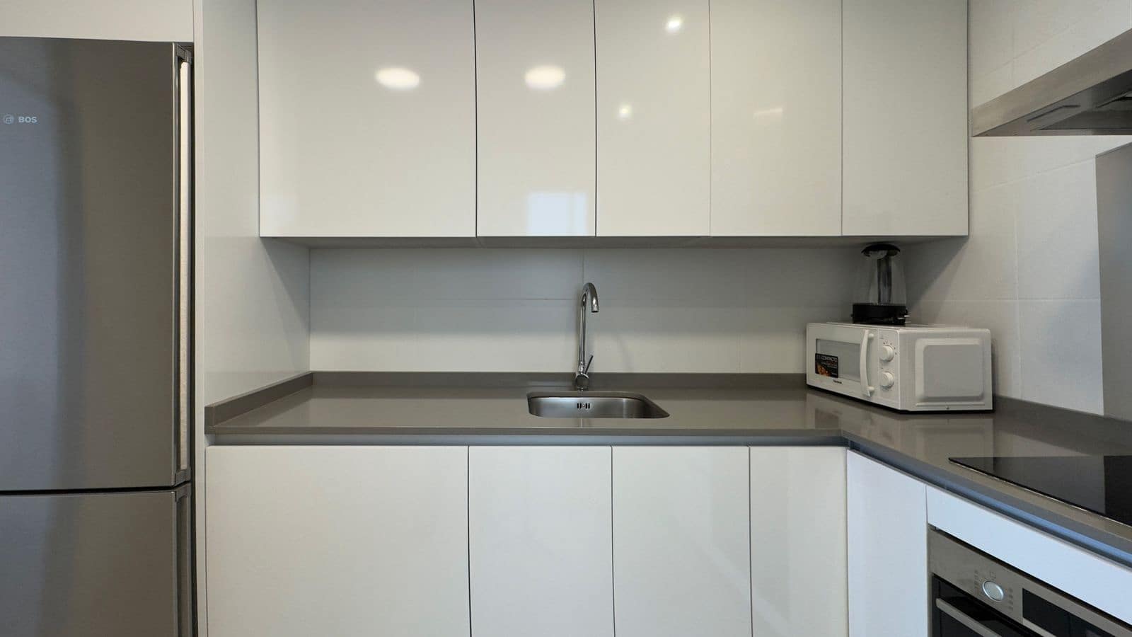 3 bedroom Apartment for sale in Marbella - € 495,000 (Ref: 9695018)