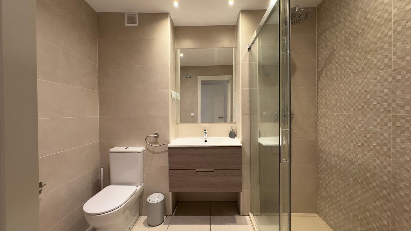 3 bedroom Apartment for sale in Marbella - € 495,000 (Ref: 9695018)