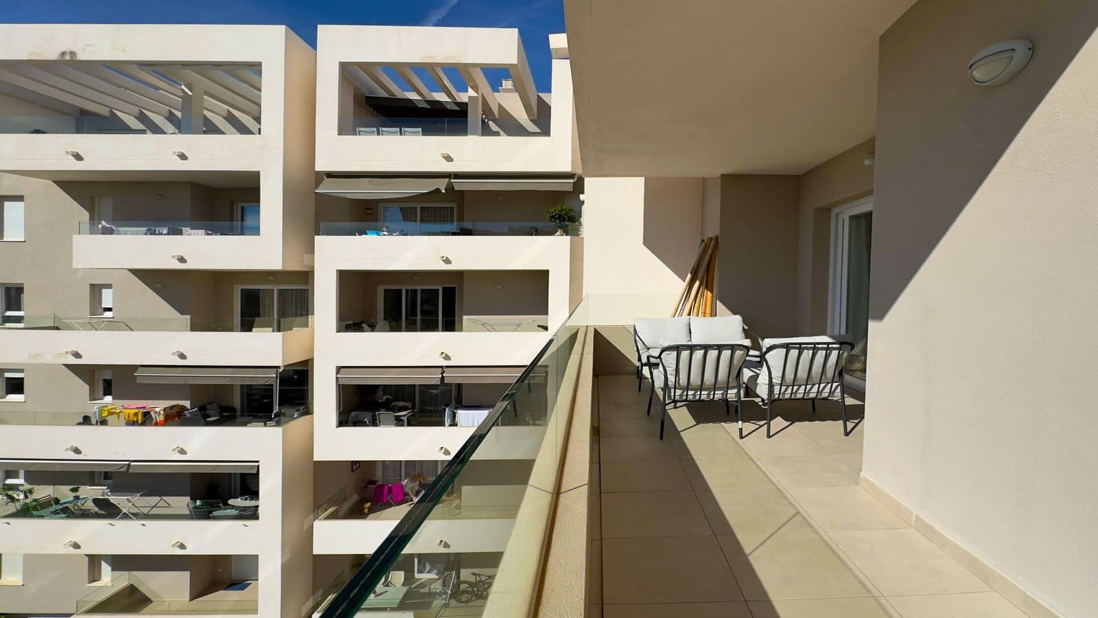 3 bedroom Apartment for sale in Marbella - € 495,000 (Ref: 9695018)