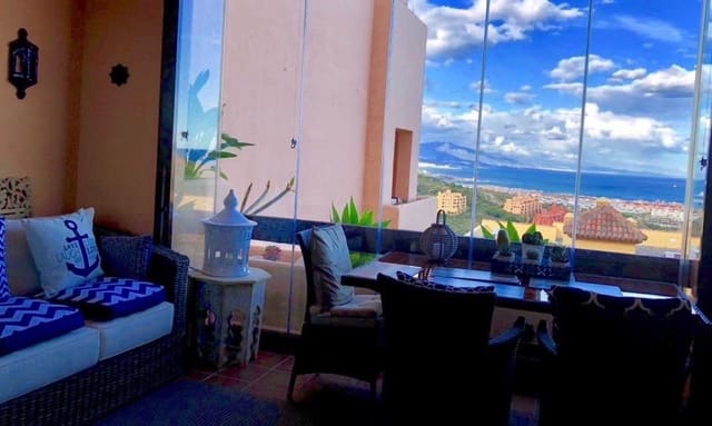 2 soveværelse Lejlighed til salg i La Duquesa / Puerto de la Duquesa, Manilva - € 325.000 (Ref: 9695020)