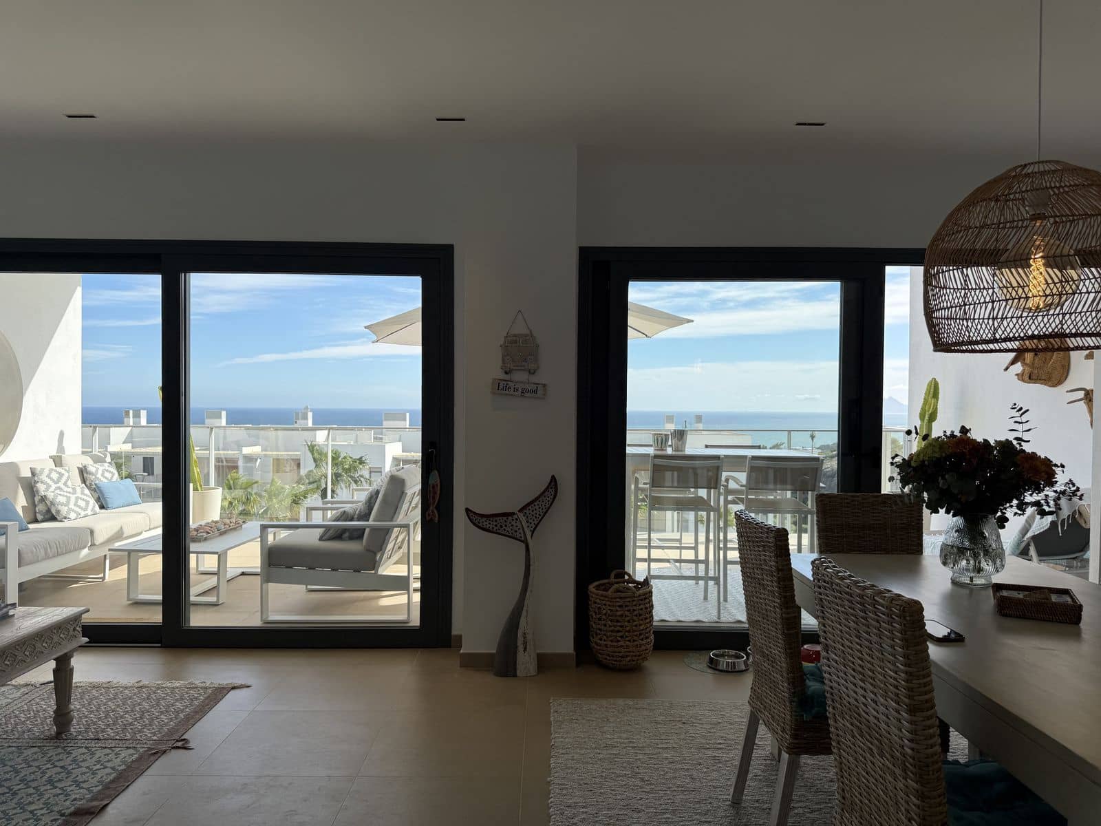 3 soveværelse Lejlighed til salg i Manilva - € 499.000 (Ref: 9695022)