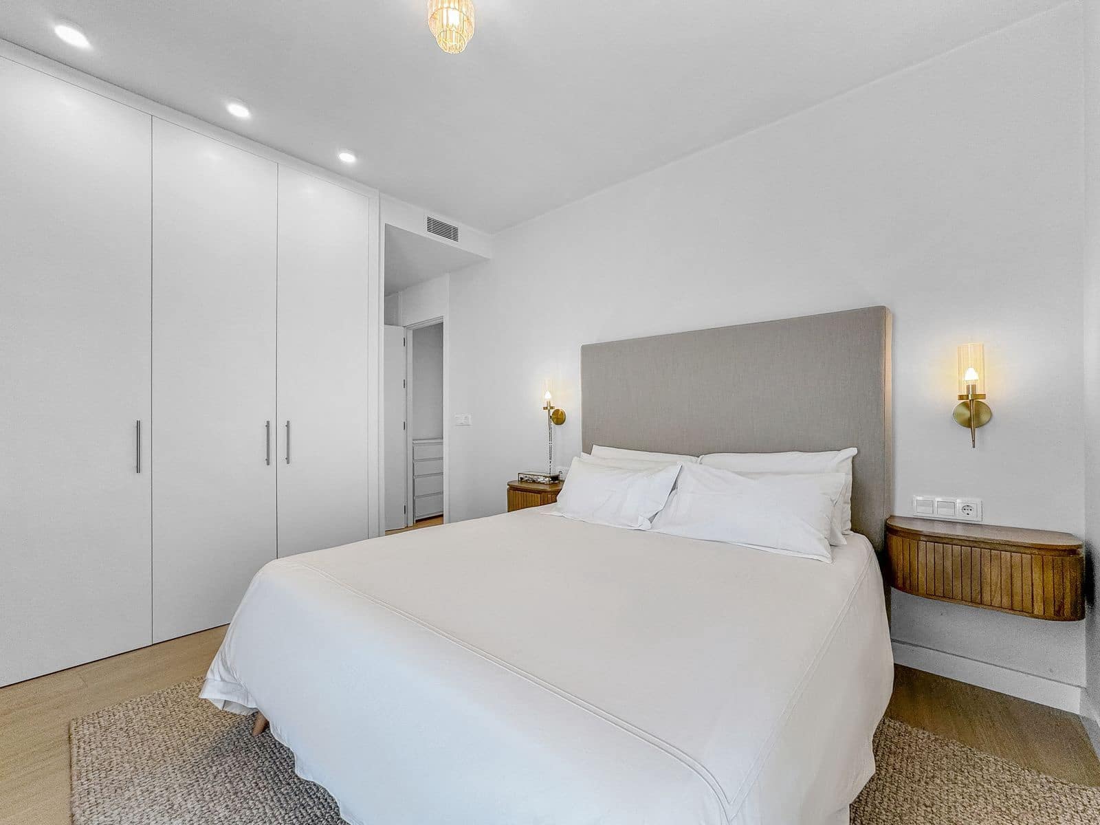 3 soveværelse Lejlighed til salg i Manilva - € 499.000 (Ref: 9695022)