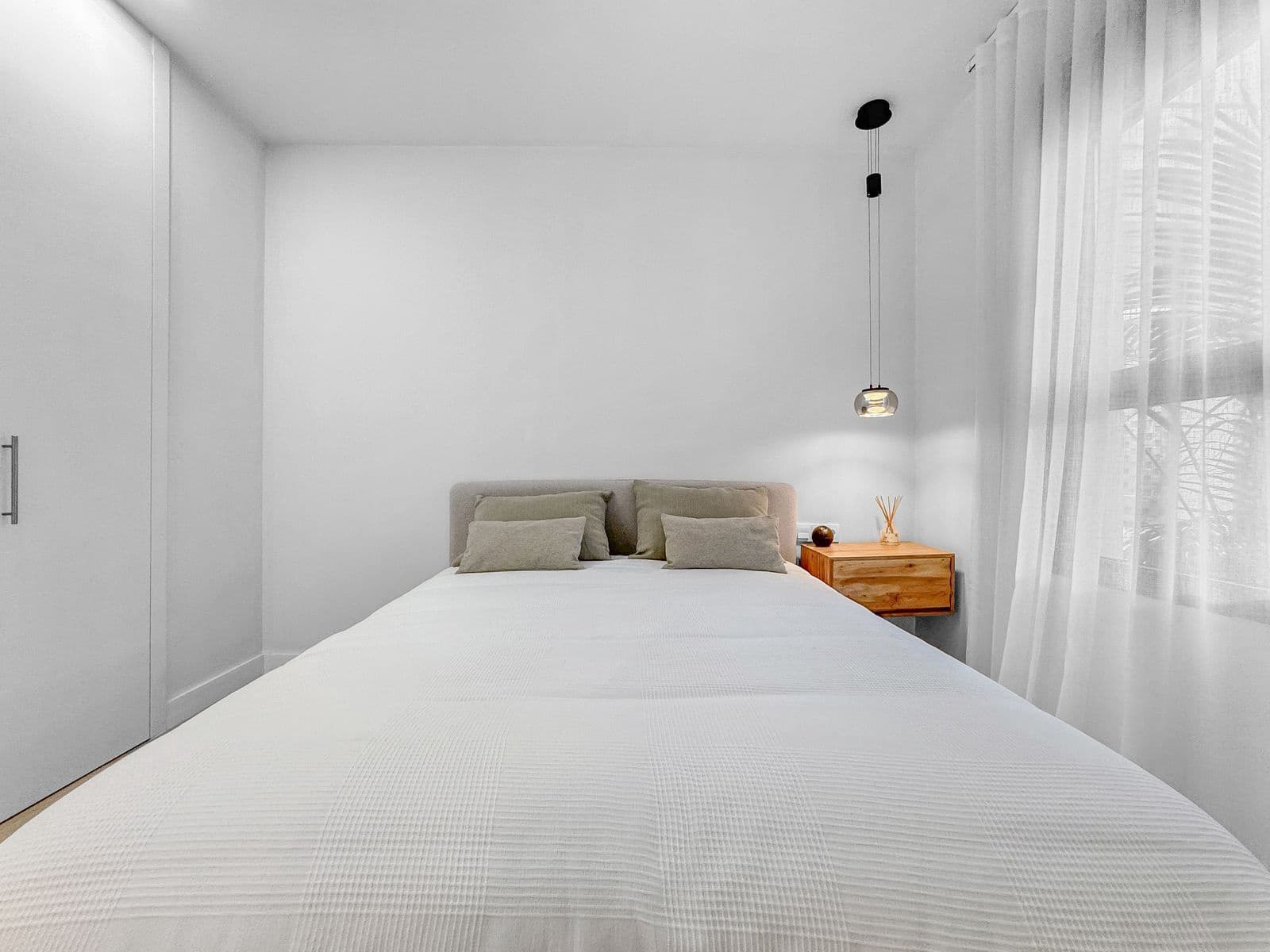 3 soveværelse Lejlighed til salg i Manilva - € 499.000 (Ref: 9695022)