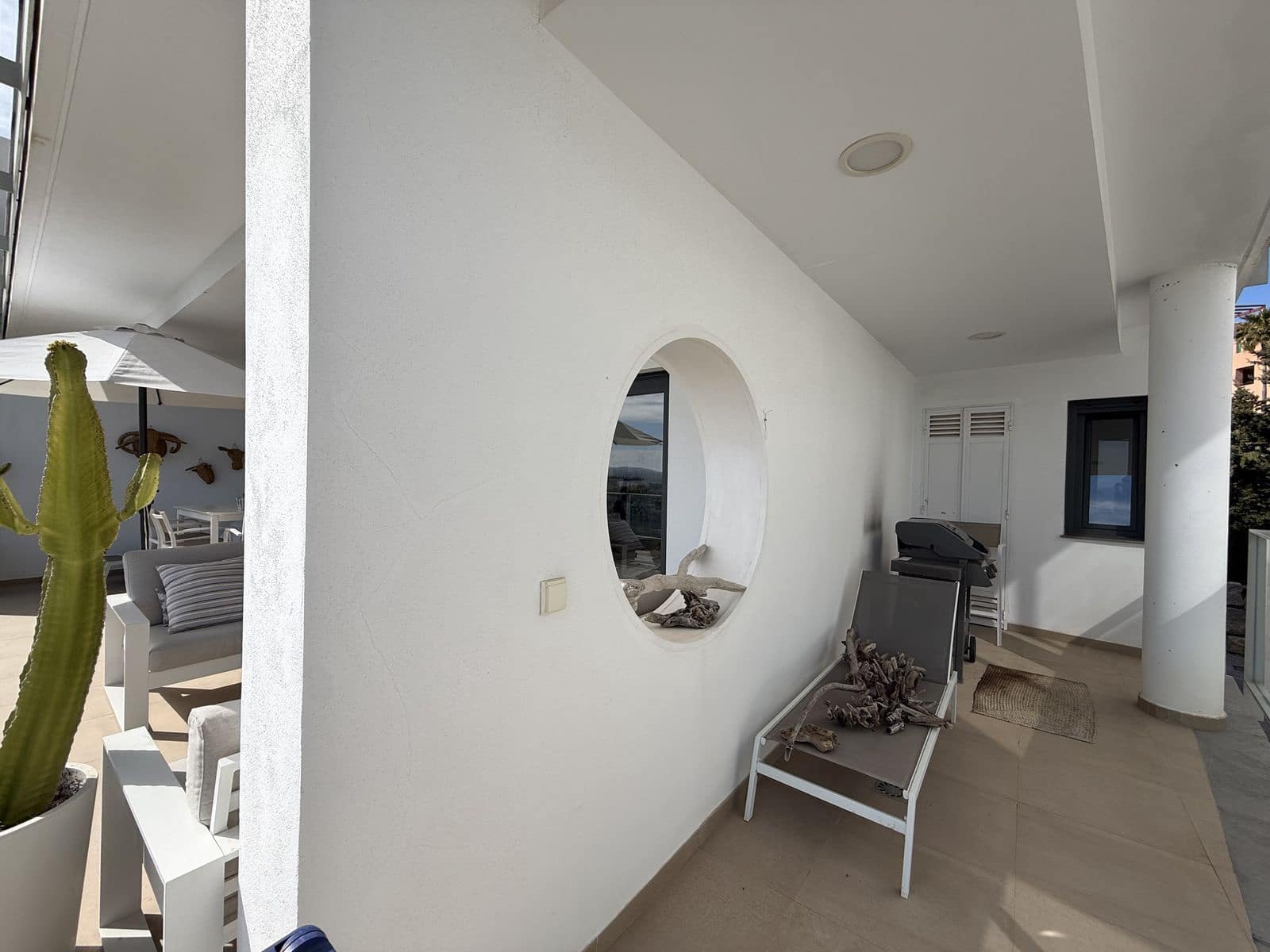 3 soveværelse Lejlighed til salg i Manilva - € 499.000 (Ref: 9695022)