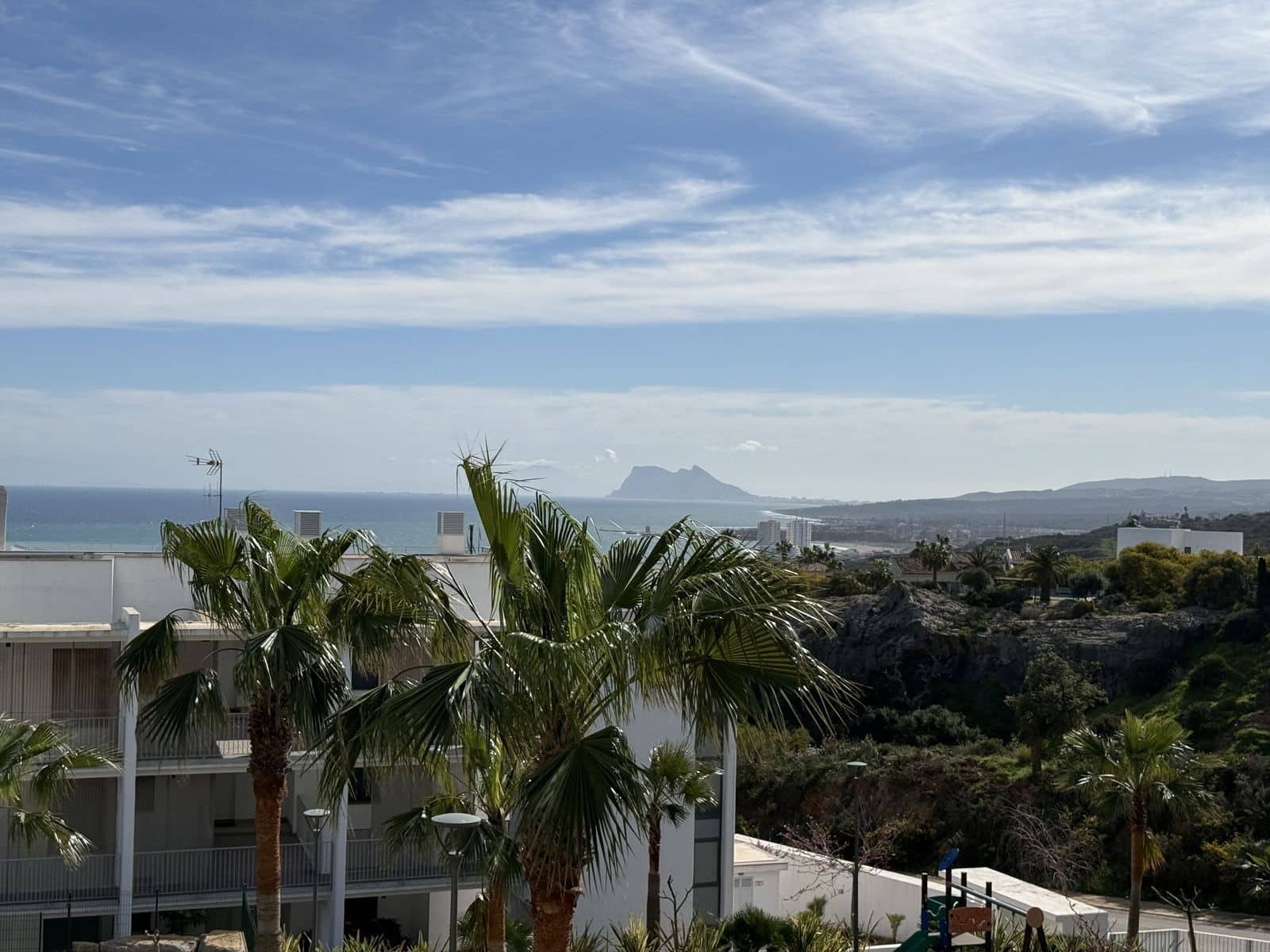 3 soveværelse Lejlighed til salg i Manilva - € 499.000 (Ref: 9695022)