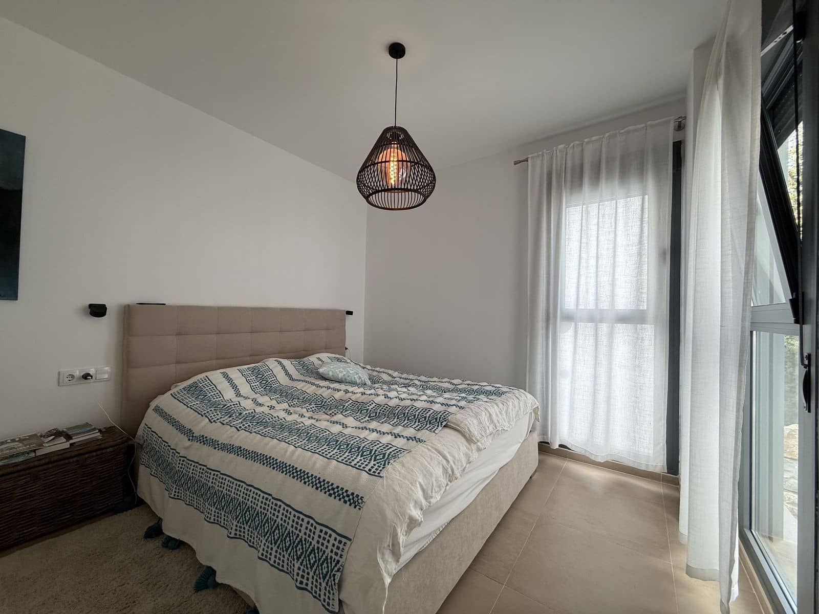 3 soveværelse Lejlighed til salg i Manilva - € 499.000 (Ref: 9695022)