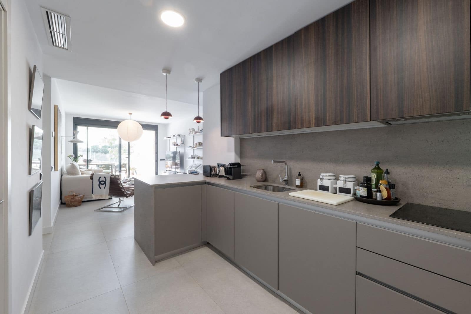 2 soveværelse Lejlighed til salg i Los Monteros - € 650.000 (Ref: 9695023)