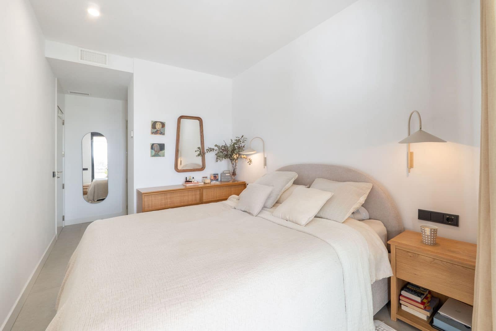 2 soveværelse Lejlighed til salg i Los Monteros - € 650.000 (Ref: 9695023)