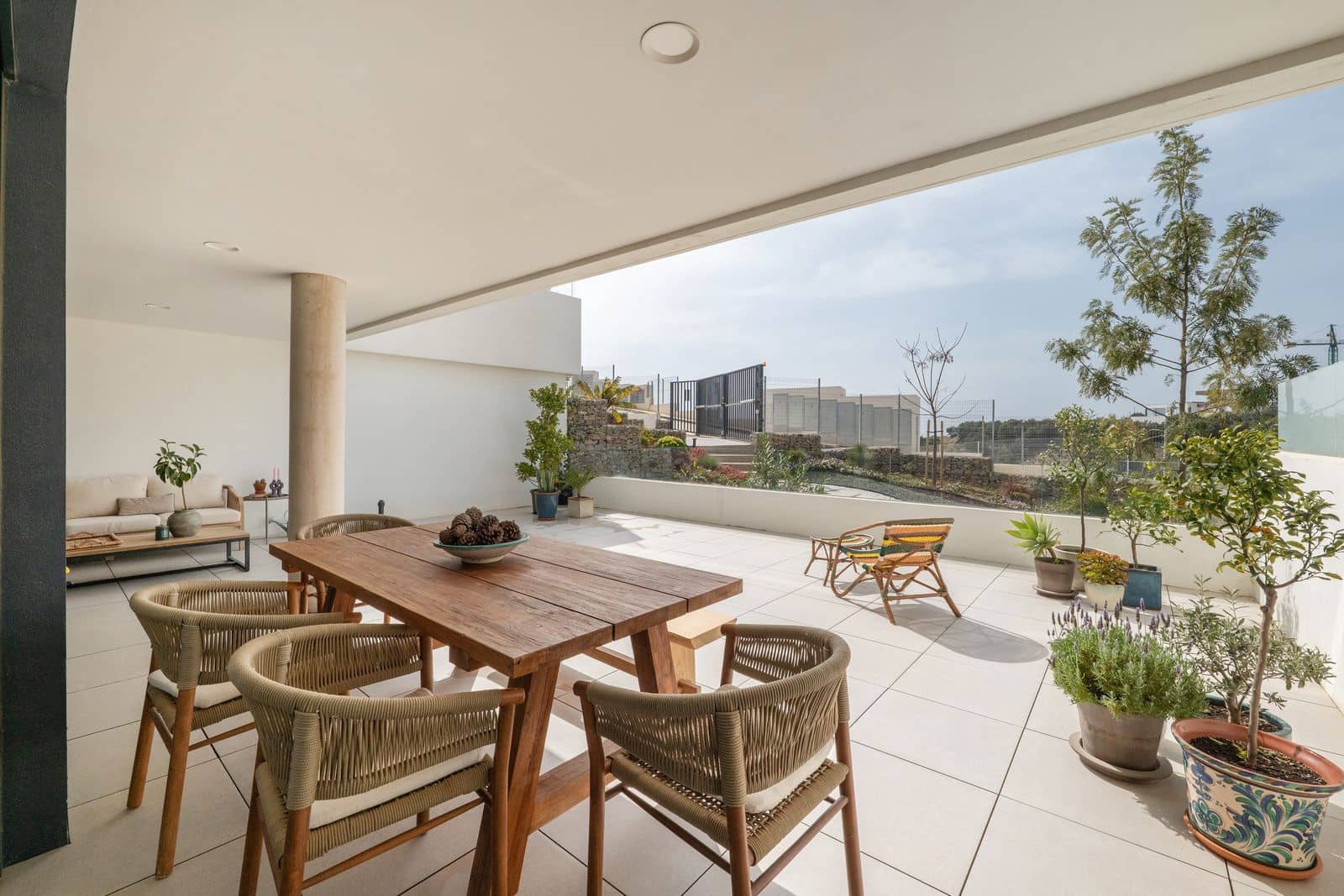 2 soveværelse Lejlighed til salg i Los Monteros - € 650.000 (Ref: 9695023)