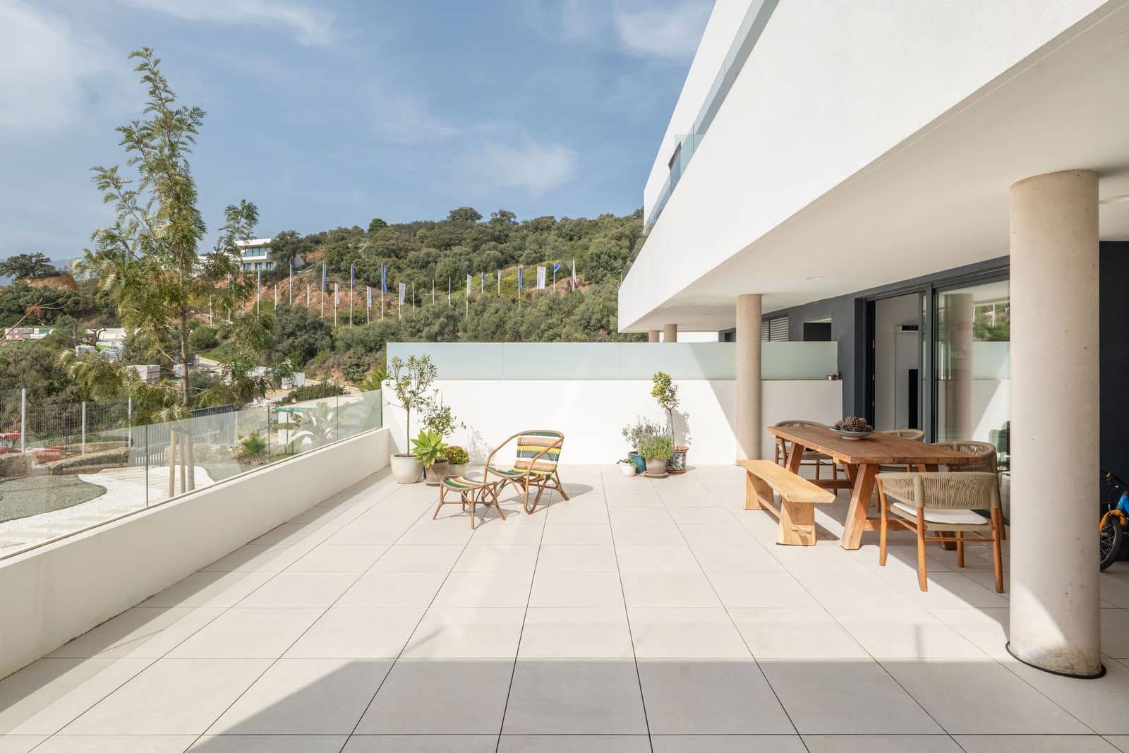 2 soveværelse Lejlighed til salg i Los Monteros - € 650.000 (Ref: 9695023)