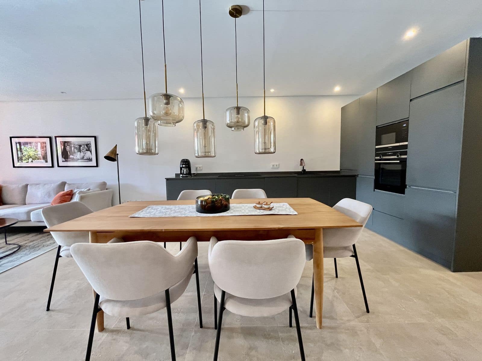 3 soveværelse Lejlighed til salg i Estepona - € 1.260.000 (Ref: 9695025)