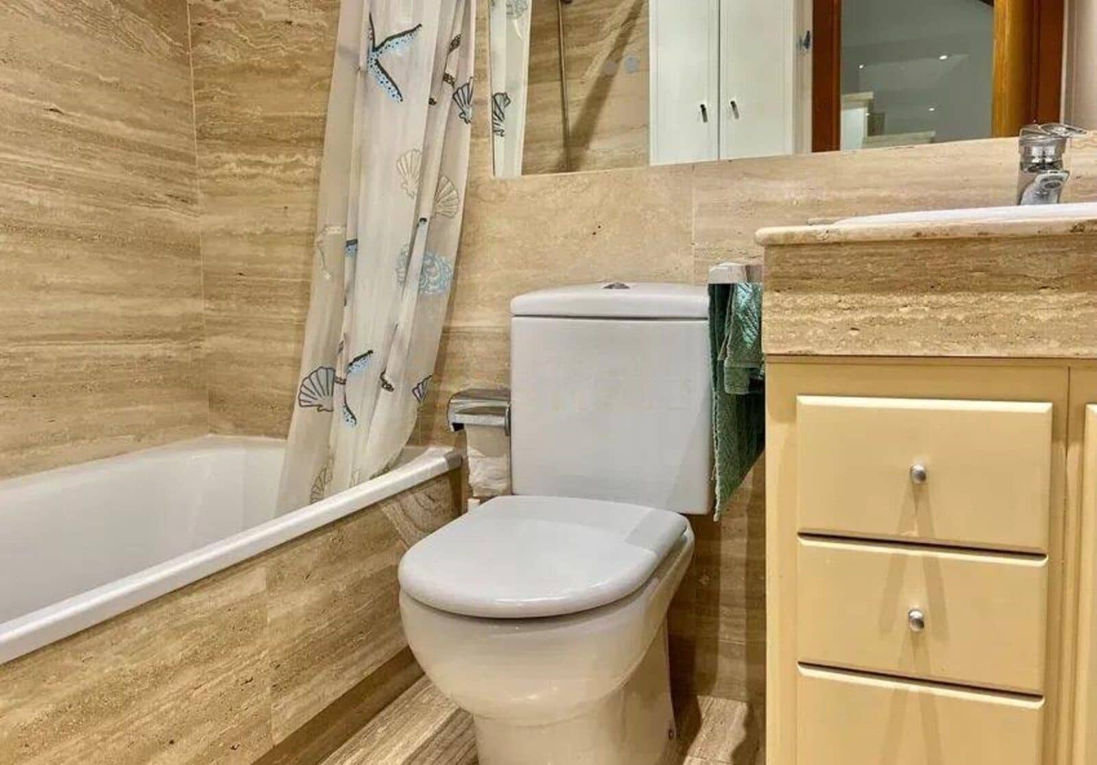 5 quarto Casa em Banda para venda em Nueva Andalucia - 918 000 € (Ref: 9695029)