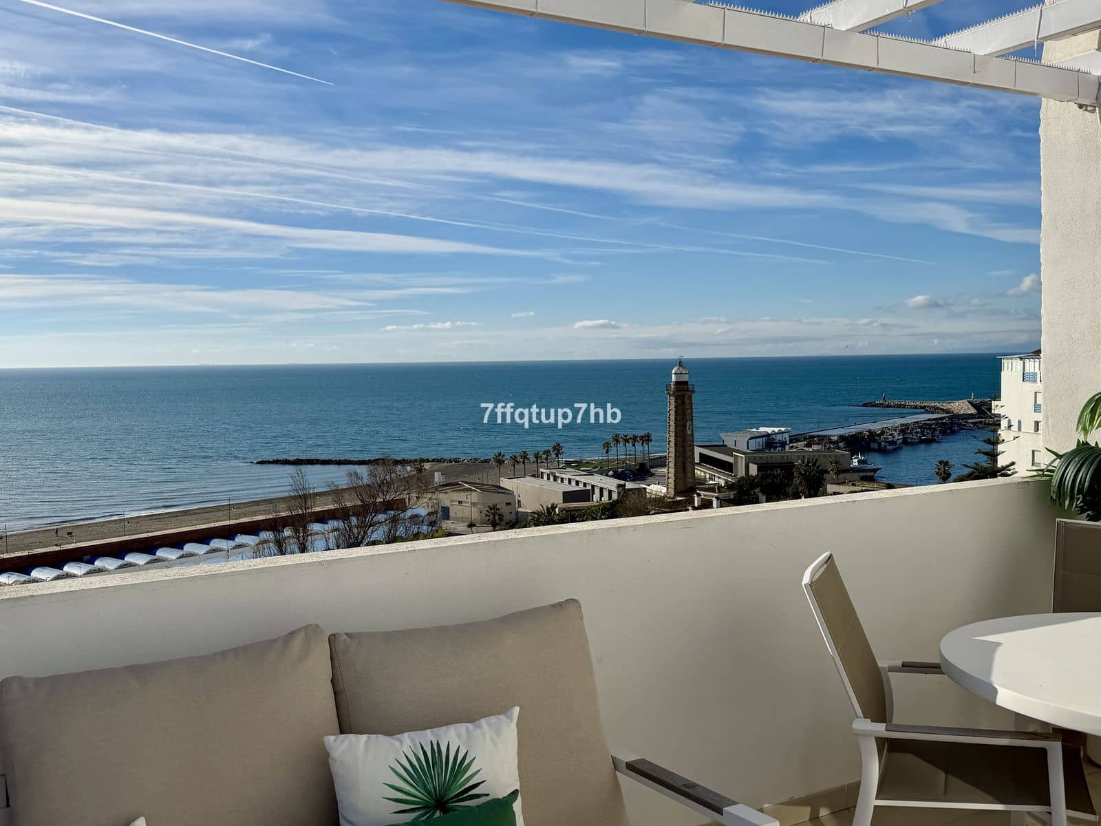 3 soverom Penthouse til salgs i Estepona - € 890 000 (Ref: 9695030)
