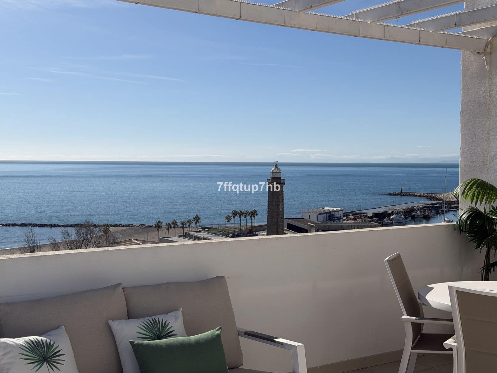 3 soverom Penthouse til salgs i Estepona - € 890 000 (Ref: 9695030)