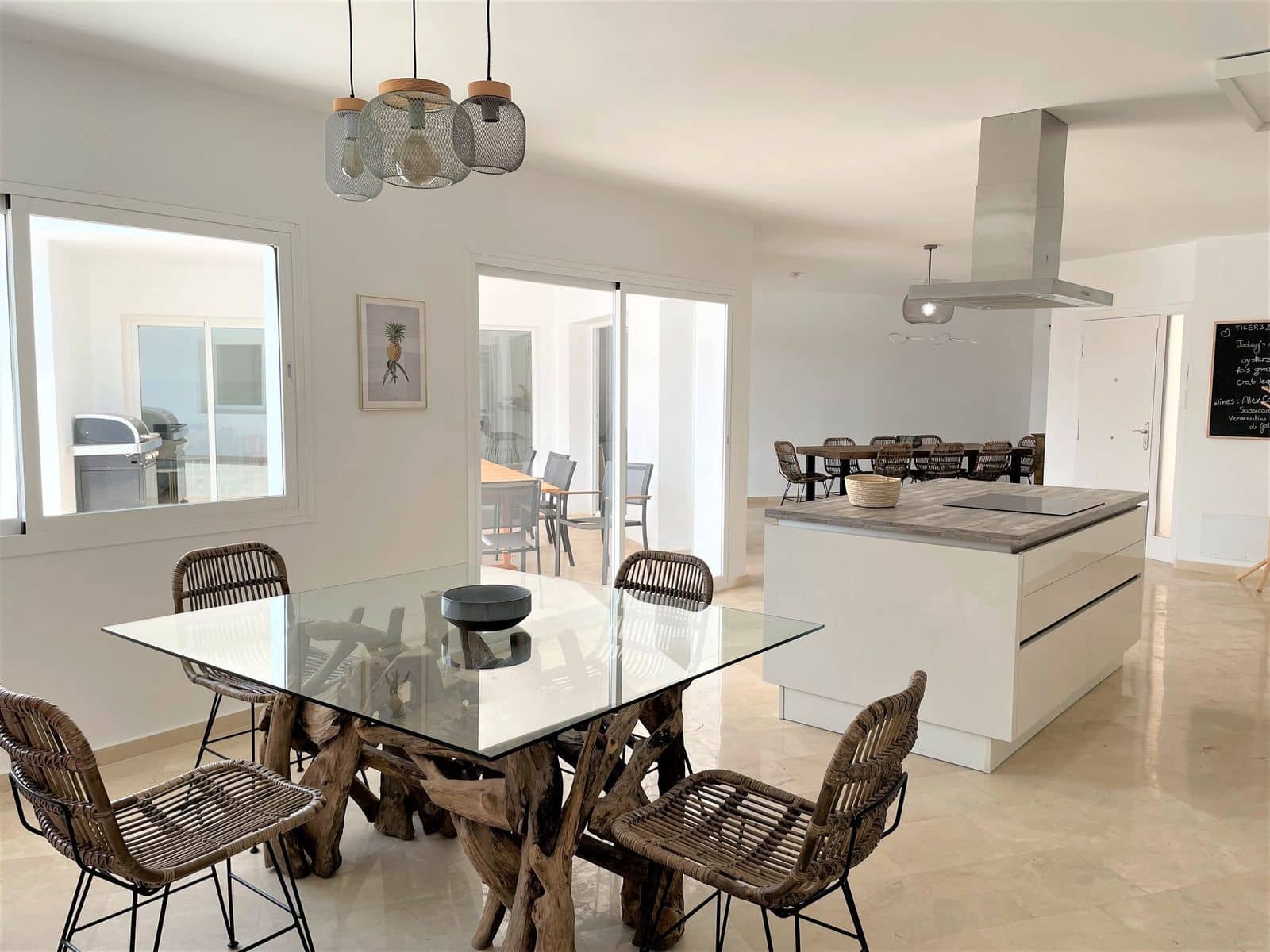 5 bedroom Villa for sale in Mijas Costa - € 1,345,000 (Ref: 9695040)