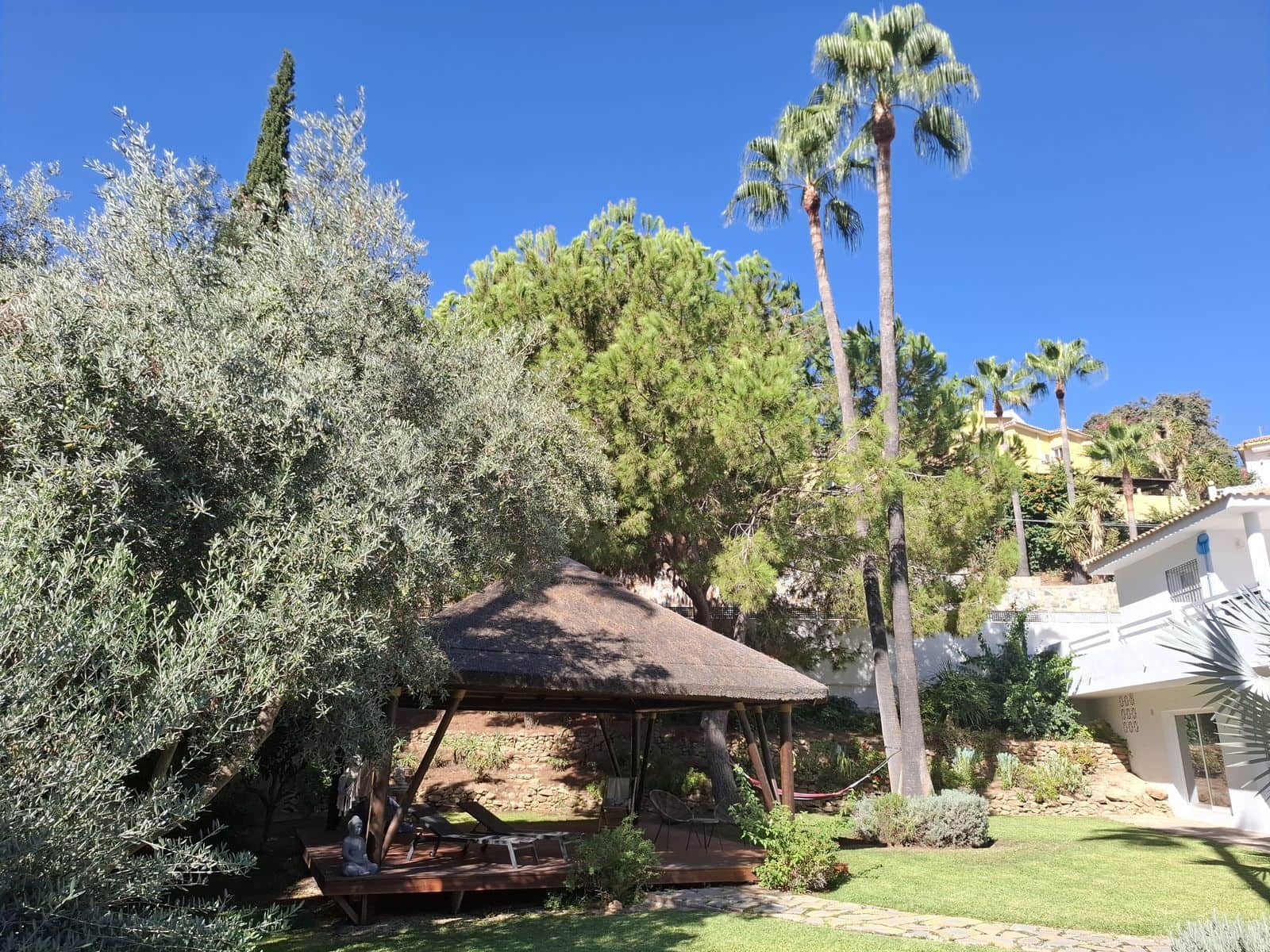 5 bedroom Villa for sale in Mijas Costa - € 1,345,000 (Ref: 9695040)