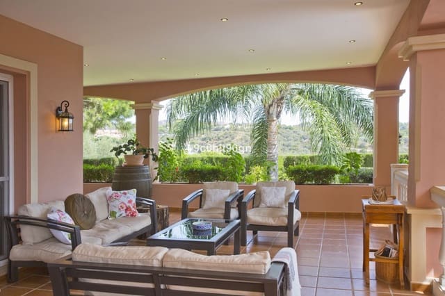 5 soveværelse Villa til salg i Elviria, Marbella - € 2.495.000 (Ref: 9695045)