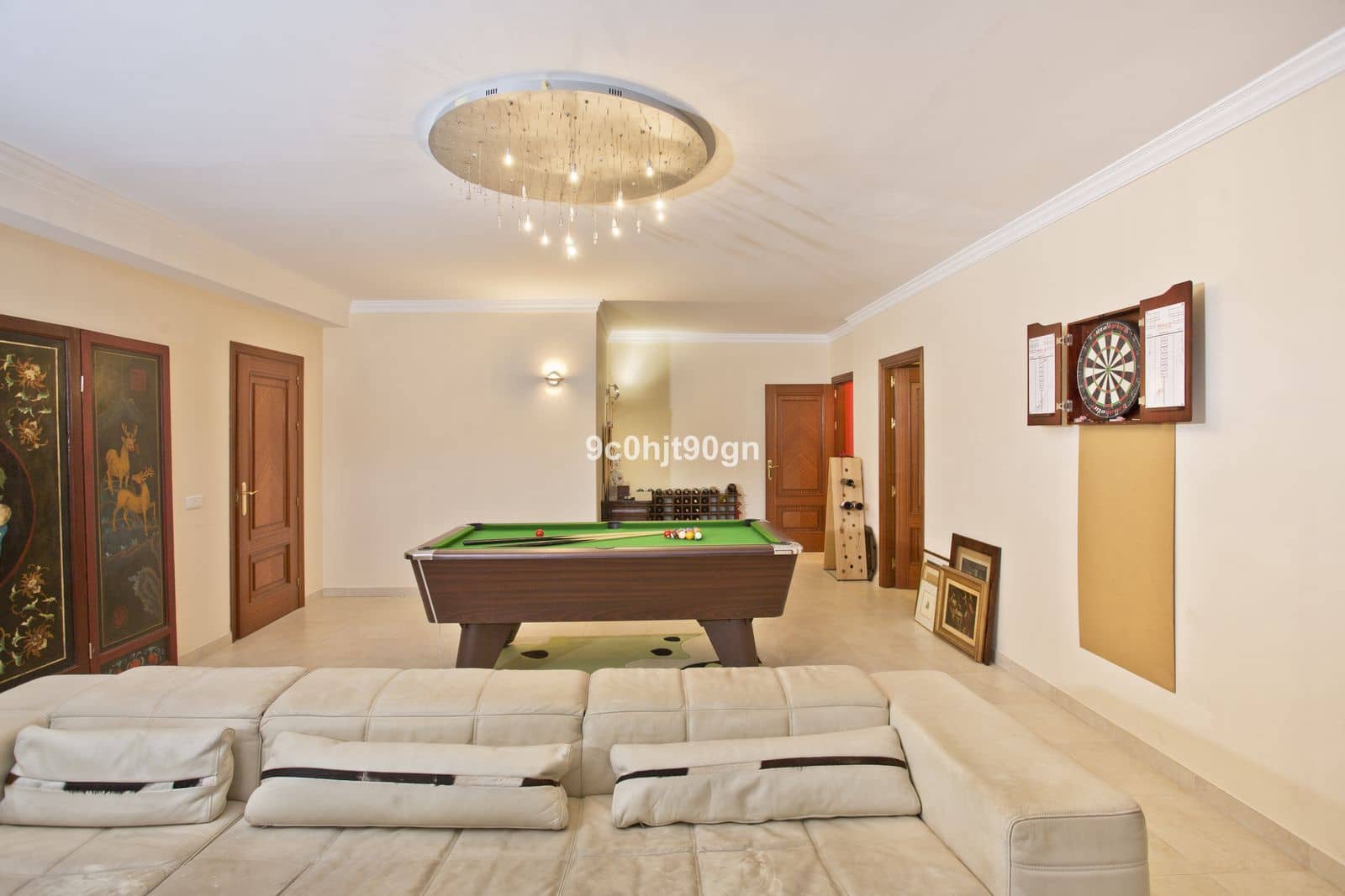 5 makuuhuone Huvila myytävänä paikassa Elviria - 2 495 000 € (Ref: 9695045)