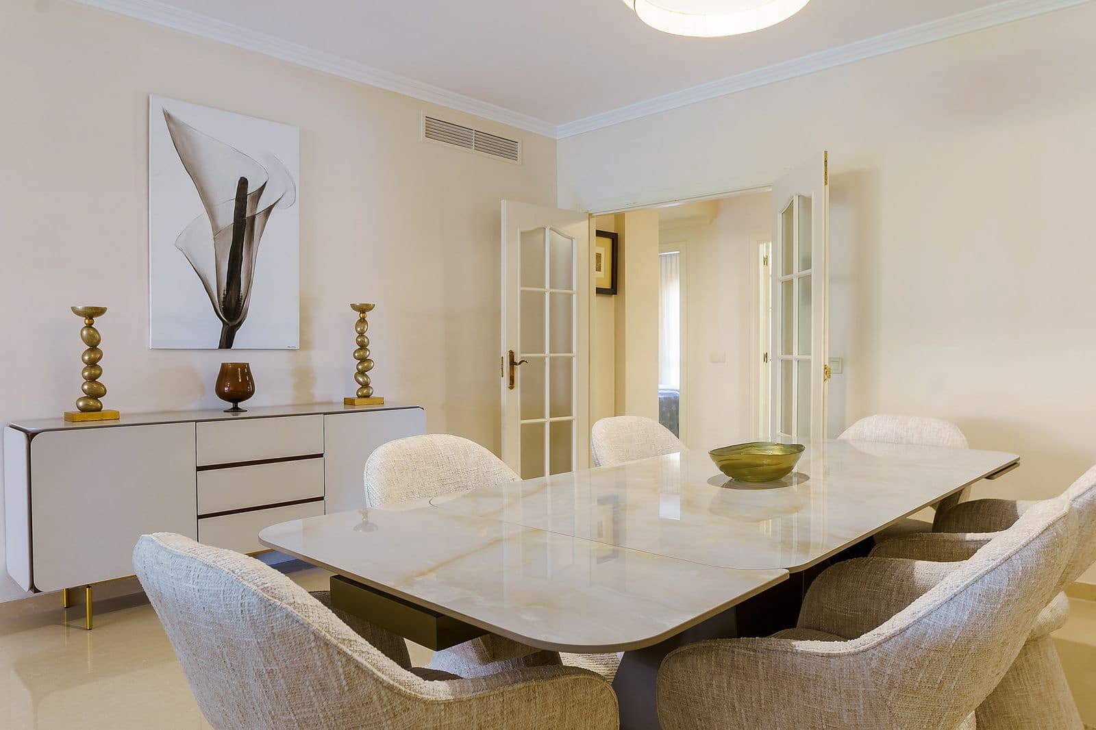 2 quarto Apartamento para venda em Puerto Banus - 950 000 € (Ref: 9695046)