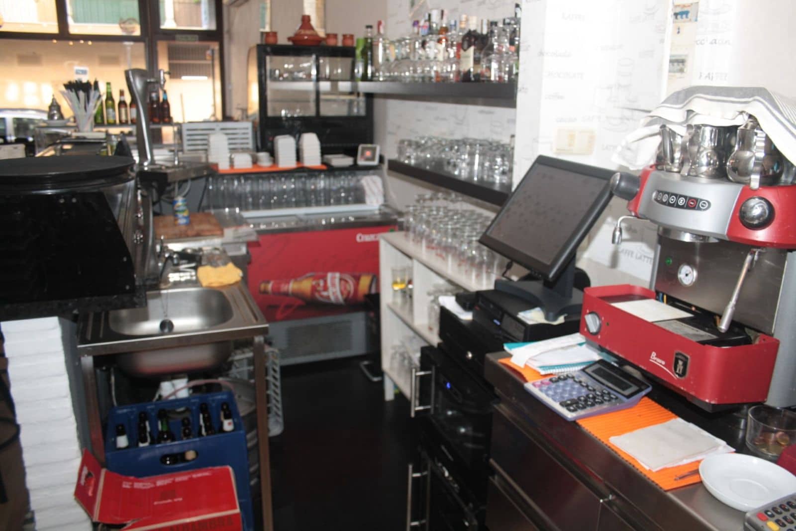 Restaurang/Bar till salu i Estepona - 350 000 € (Ref: 9695048)