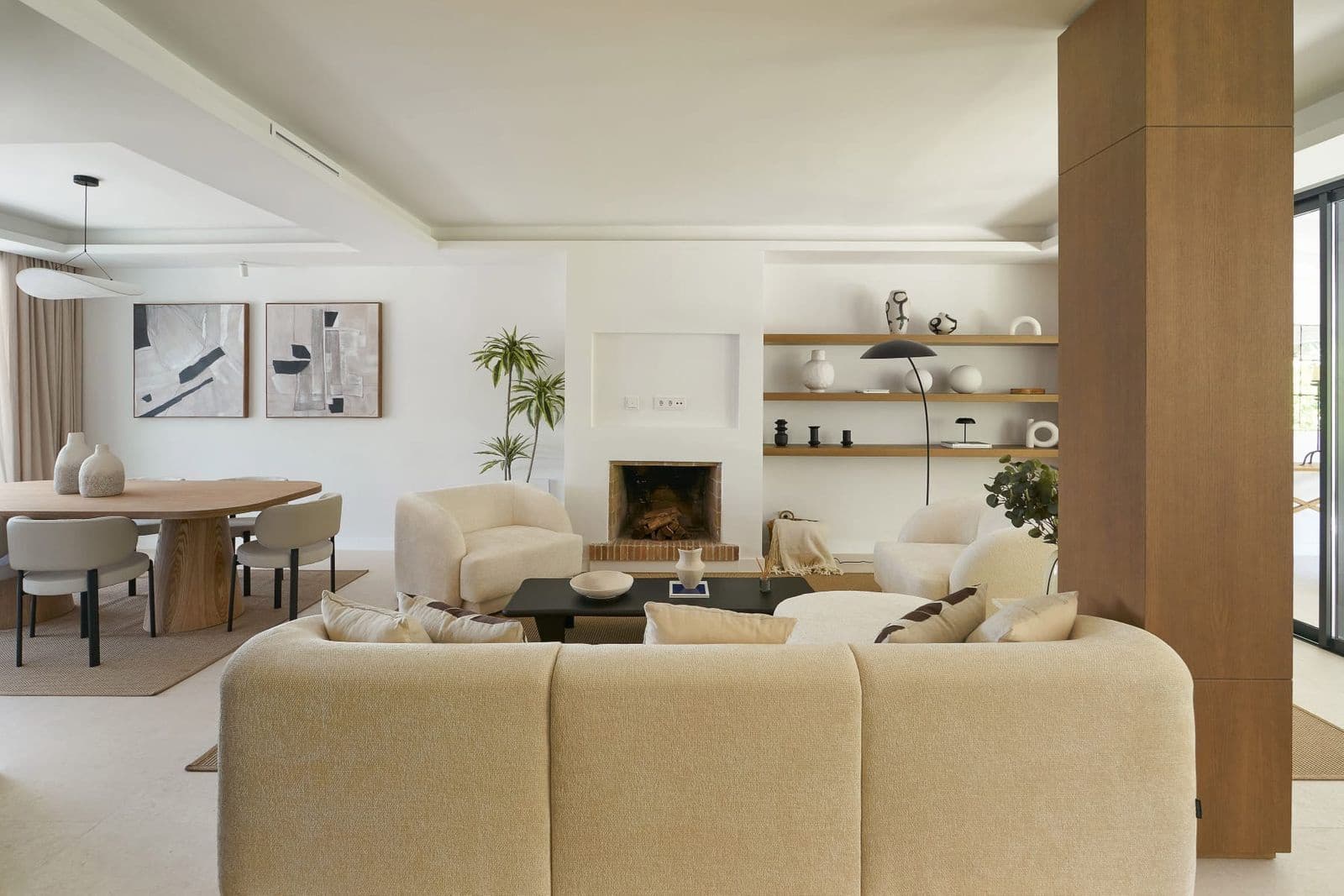 4 bedroom Townhouse for sale in Nueva Andalucia - € 1,650,000 (Ref: 9695049)