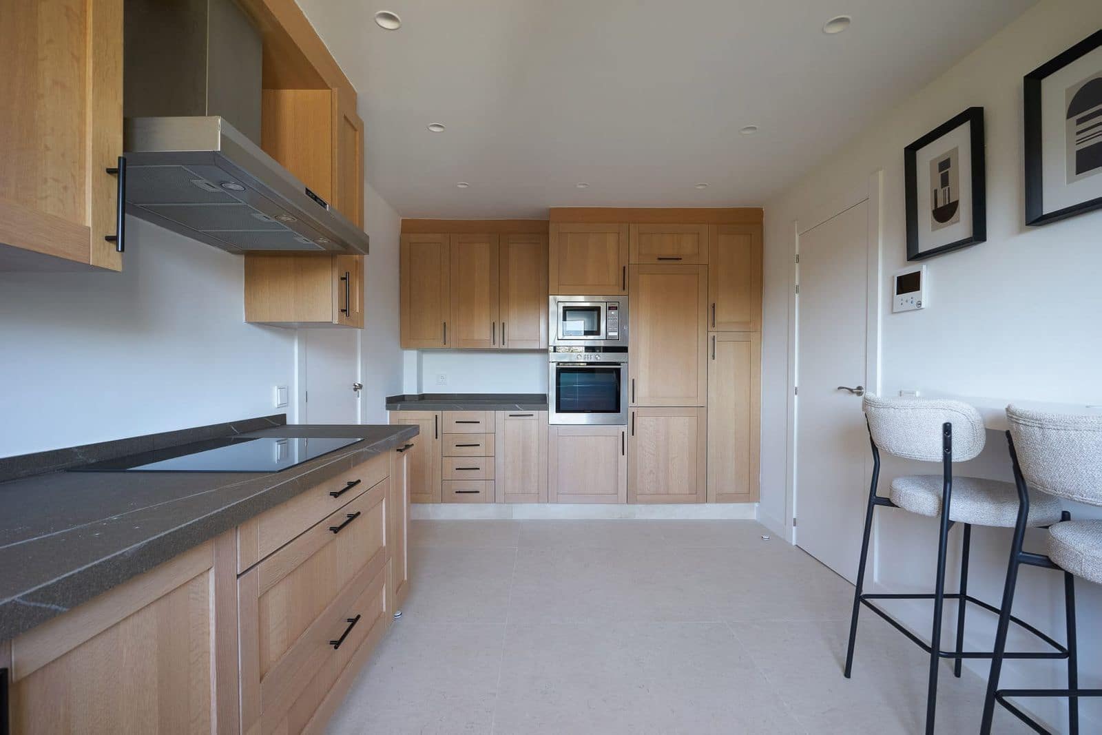 4 bedroom Townhouse for sale in Nueva Andalucia - € 1,650,000 (Ref: 9695049)