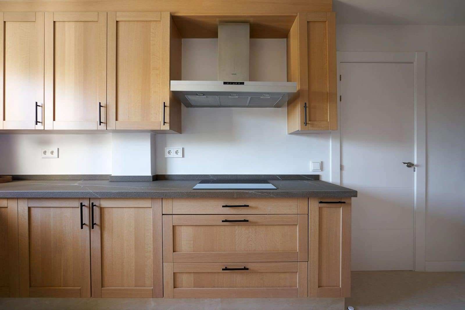 4 bedroom Townhouse for sale in Nueva Andalucia - € 1,650,000 (Ref: 9695049)