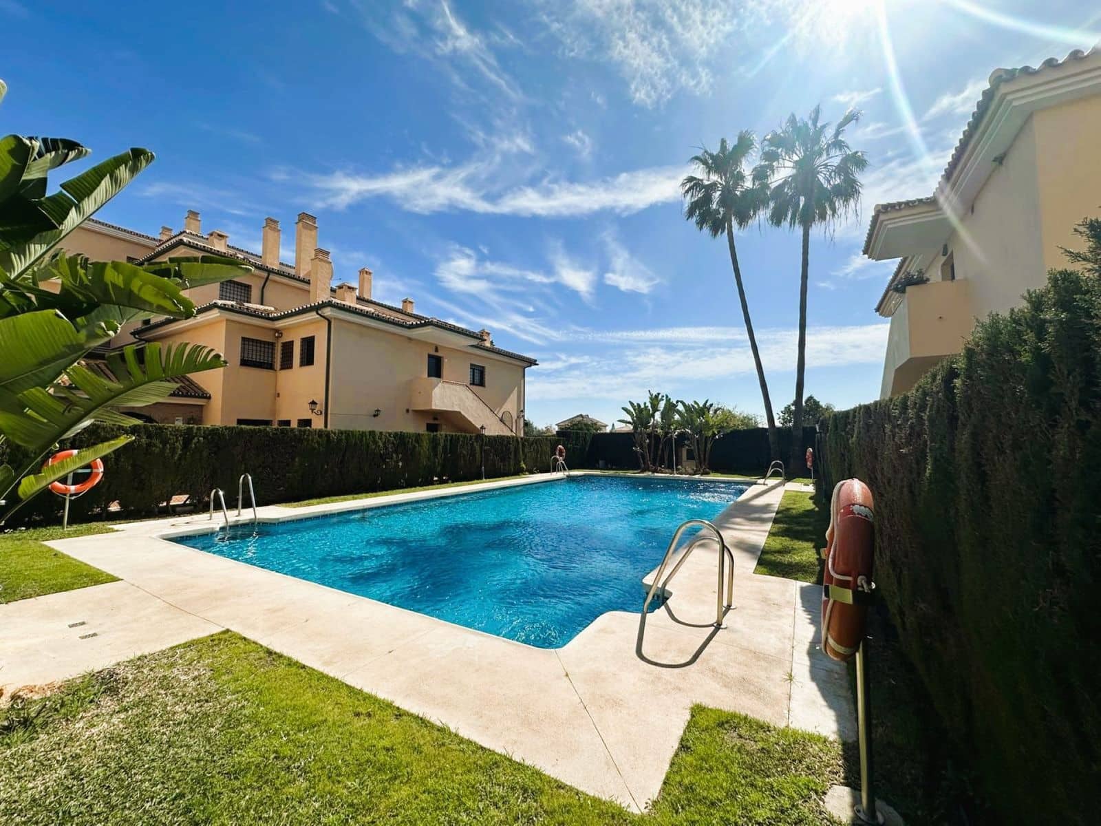 2 slaapkamer Appartement te koop in San Pedro de Alcantara - € 525.000 (Ref: 9695052)