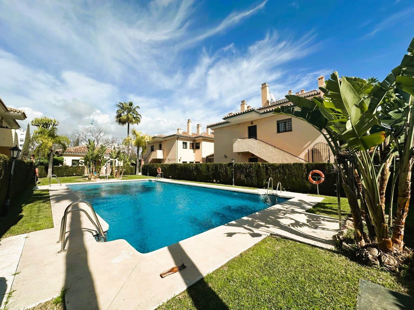 2 slaapkamer Appartement te koop in San Pedro de Alcantara - € 525.000 (Ref: 9695052)