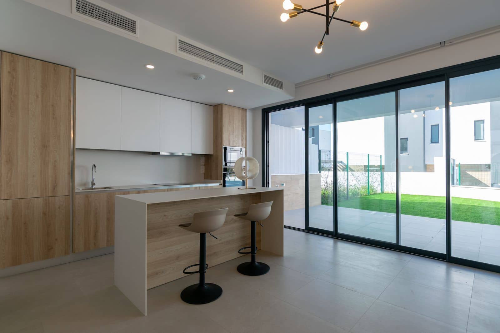 4 soveværelse Semi-Rækkehus til salg i Atalaya-Isdabe - € 950.000 (Ref: 9695055)