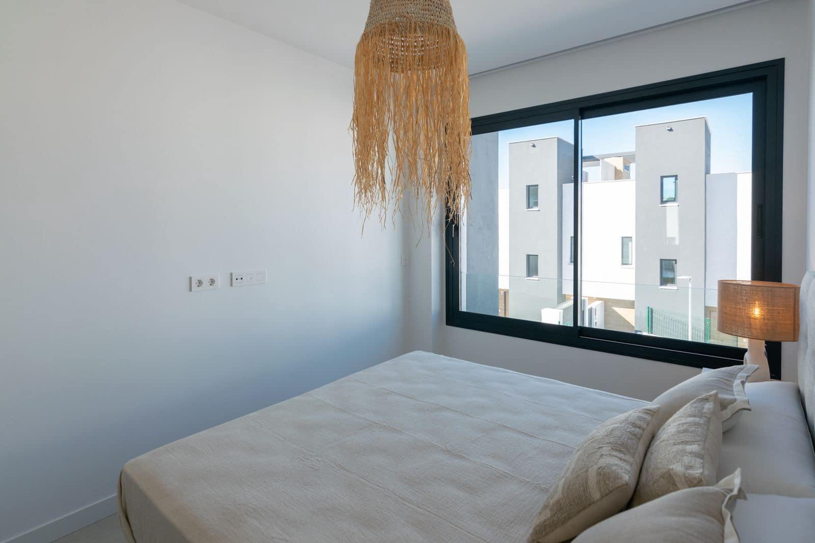 4 soveværelse Semi-Rækkehus til salg i Atalaya-Isdabe - € 950.000 (Ref: 9695055)